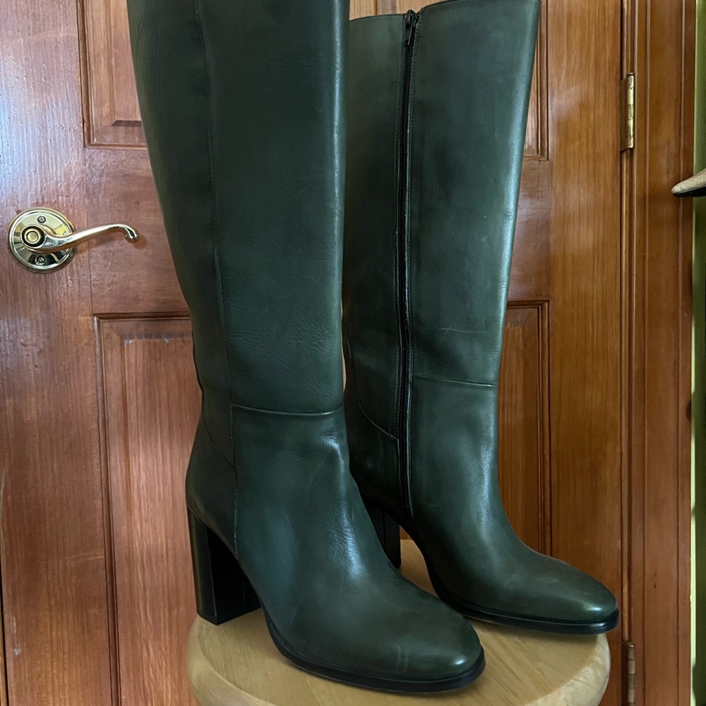 Knee high Anthropologie boots